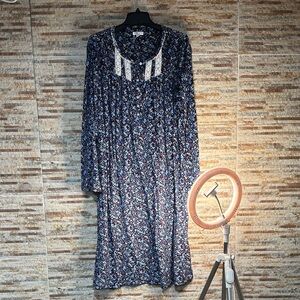 Secret Treasures Blue Floral Lace Robe